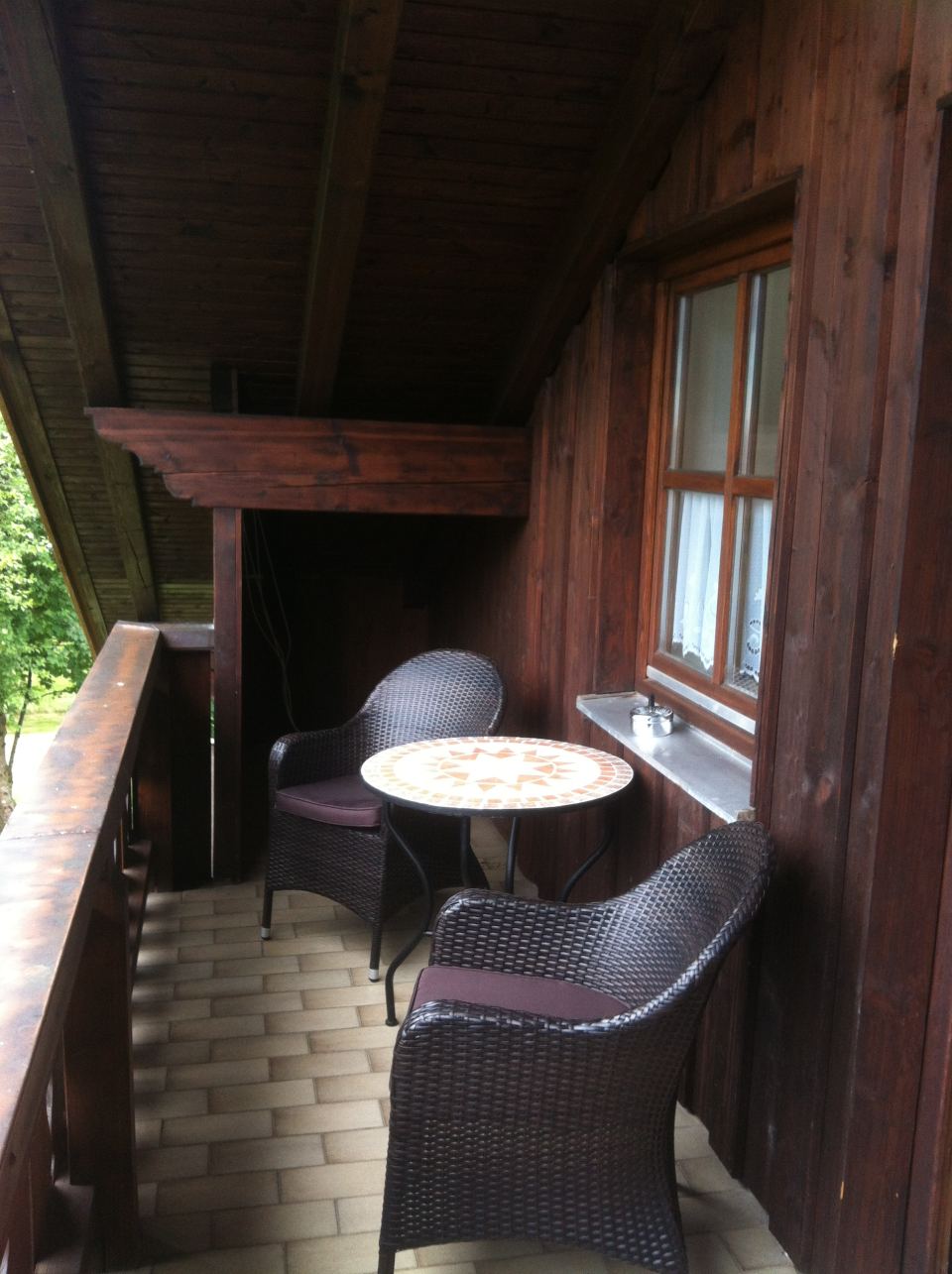 Ammerzone: Süd-Balkon mit Sitzplatz