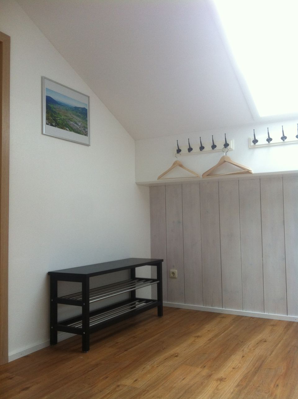 Ammerzone: Flur mit Garderobe