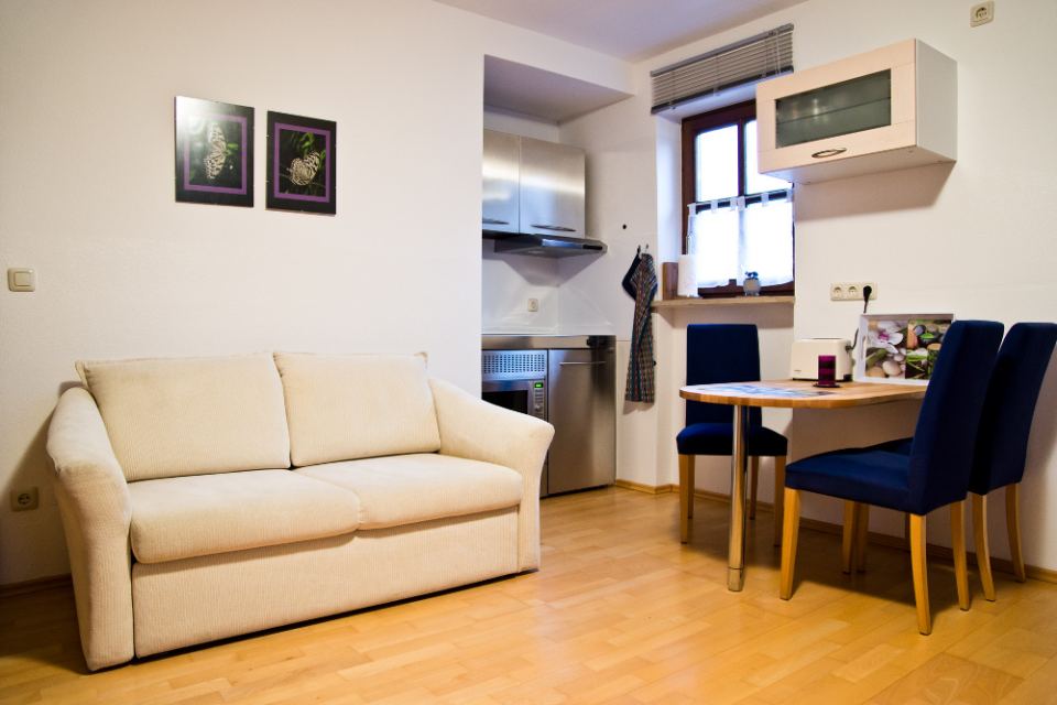 Ferienwohnung 3: Ausziehcouch und Essplatz